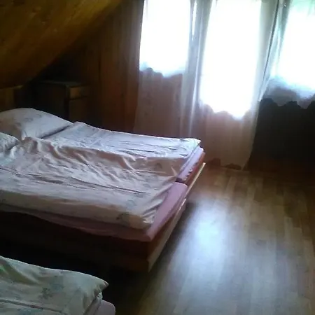 Carla Chalet *